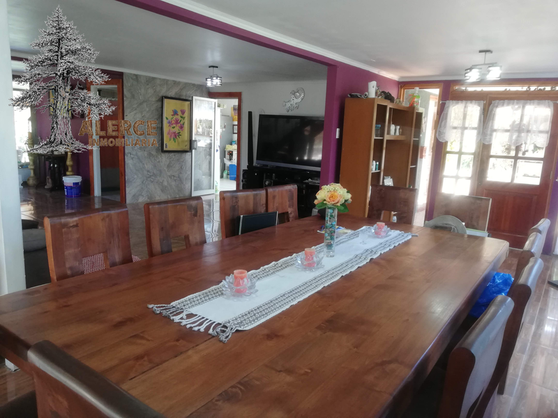 | CASA + CABAÑAS CON PISCINA EN EL ABRA, REQUÍNOA – EL REFUGIO DE MARIO — imagen 1 en Requínoa | Alerce Inmobiliaria